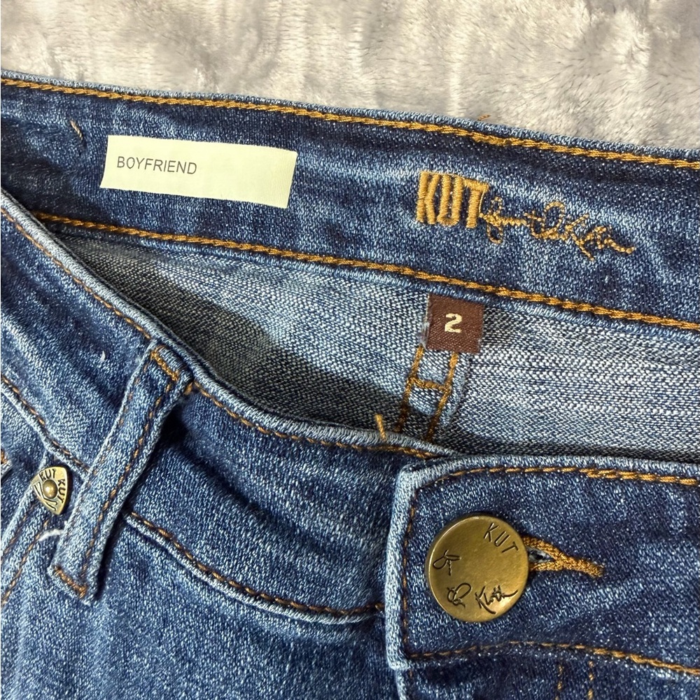 Kut from the Kloth Distressed Denim Slim Stretch Jeans Size 2 - Picture 2 of 7